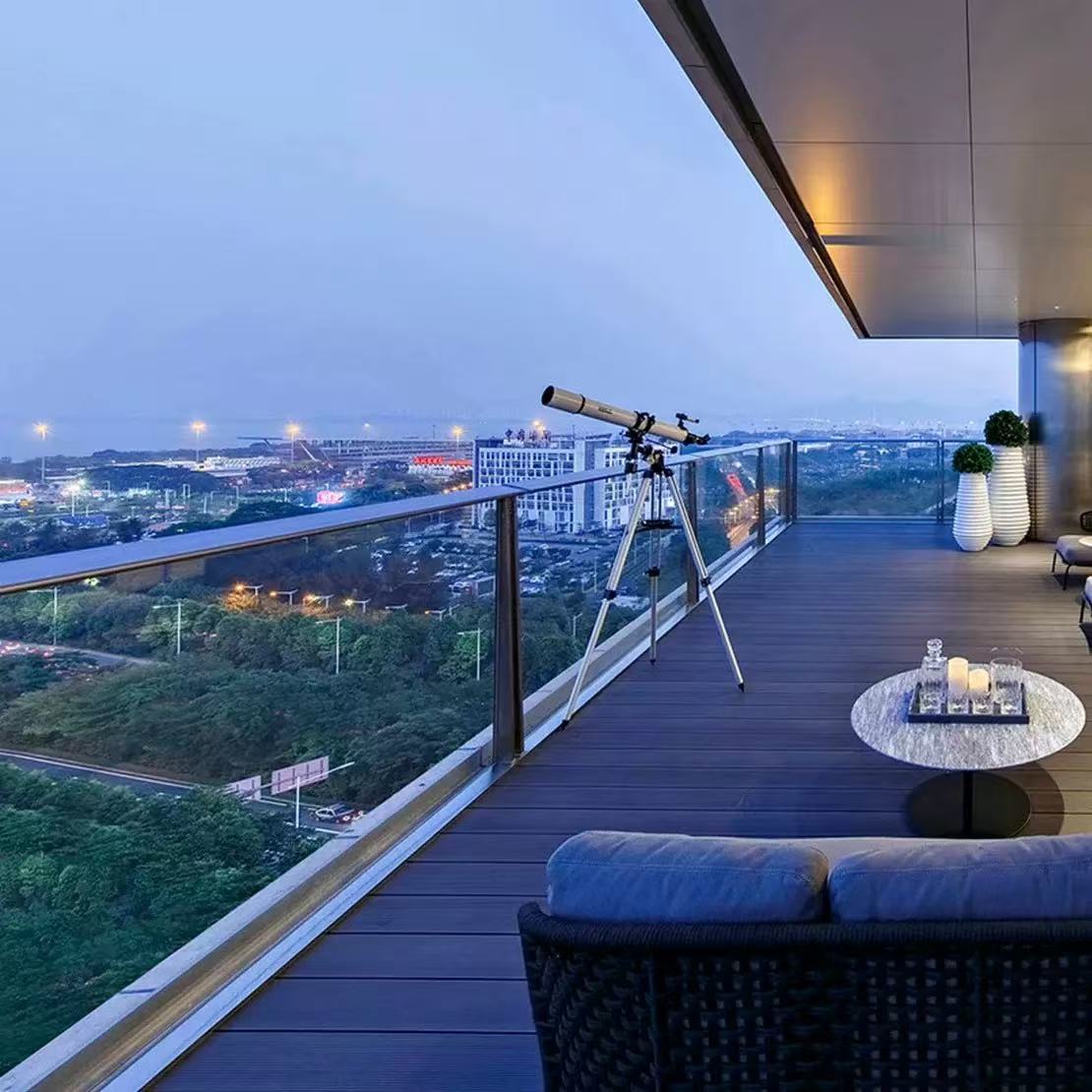 What to do if your glass railing is wobbly? What to do if your glass railing is wobbly?